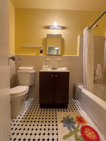 $208,000 | 91 Tulip Avenue, Unit C2, Floral Park, NY 11001