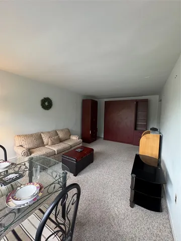 $208,000 | 91 Tulip Avenue, Unit C2, Floral Park, NY 11001