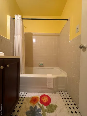 $208,000 | 91 Tulip Avenue, Unit C2, Floral Park, NY 11001