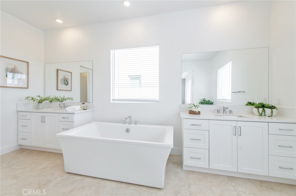 414 Treble Irvine, CA 92618 - Photo 32 of 59
