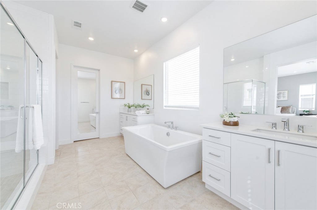 414 Treble Irvine, CA 92618 - Photo 33 of 59