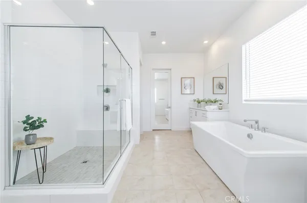 $1,780,000 | 414 Treble, Irvine, CA 92618