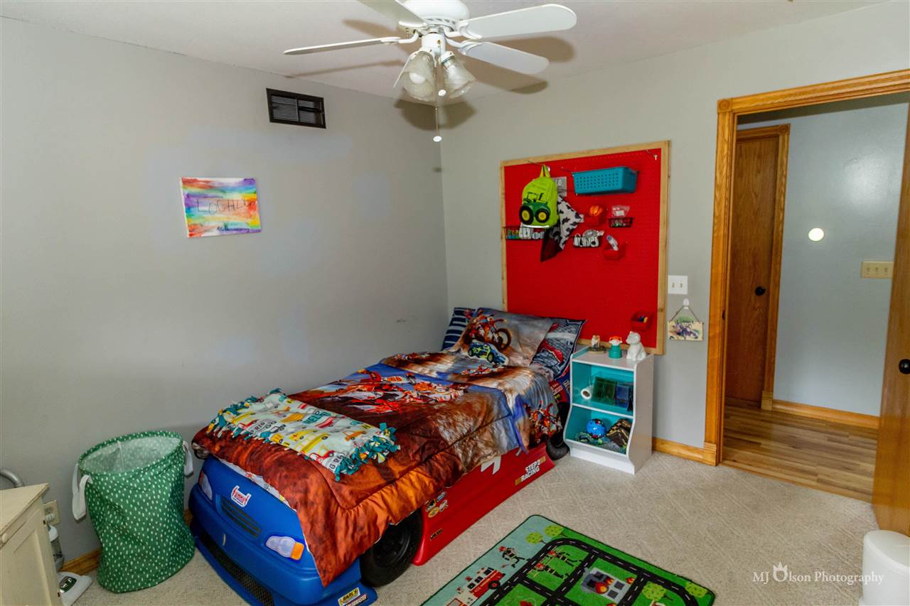 1034 South Hockaday Road Gladwin, MI 48624 - Photo 17 of 27