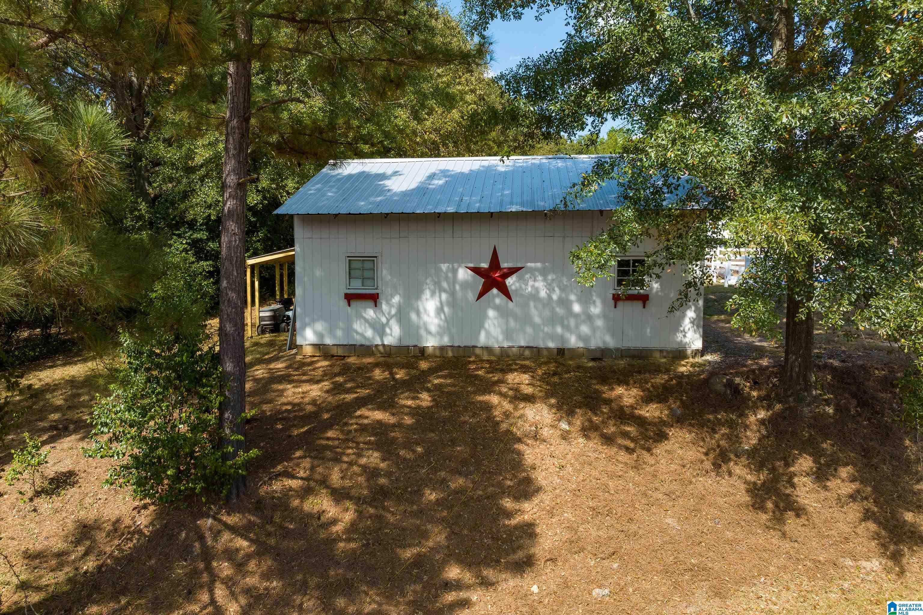 204 Auburn Road Pelham, AL 35124 - Photo 27 of 45
