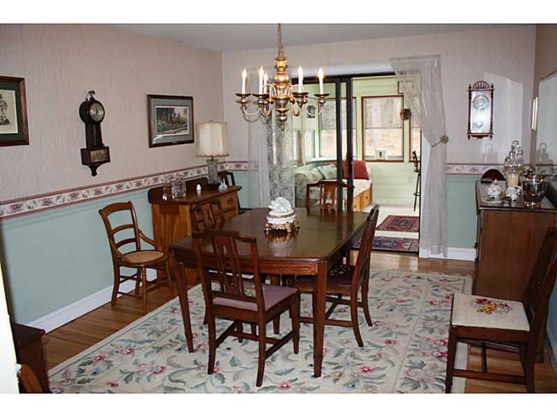 14 Twin Pond Road Topsham, ME 04086 - Photo 10 of 31 Dining Room.