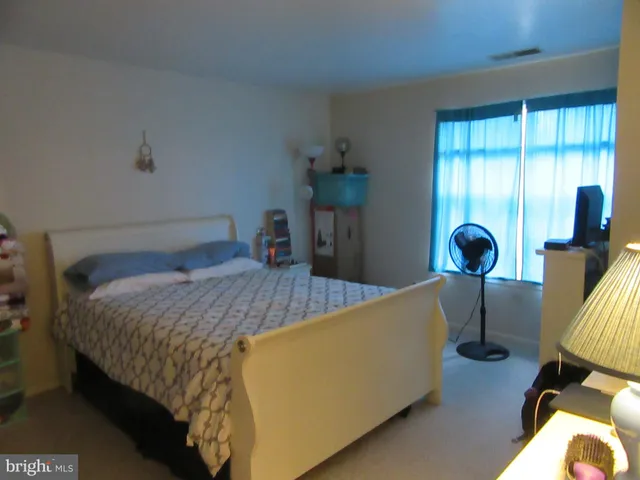 $2,000 | 11006 Koman Circle, Unit 104, Manassas, VA 20109