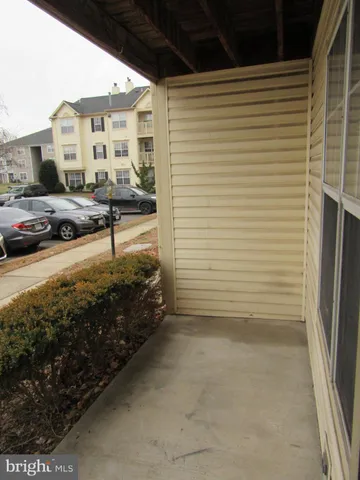 $2,000 | 11006 Koman Circle, Unit 104, Manassas, VA 20109