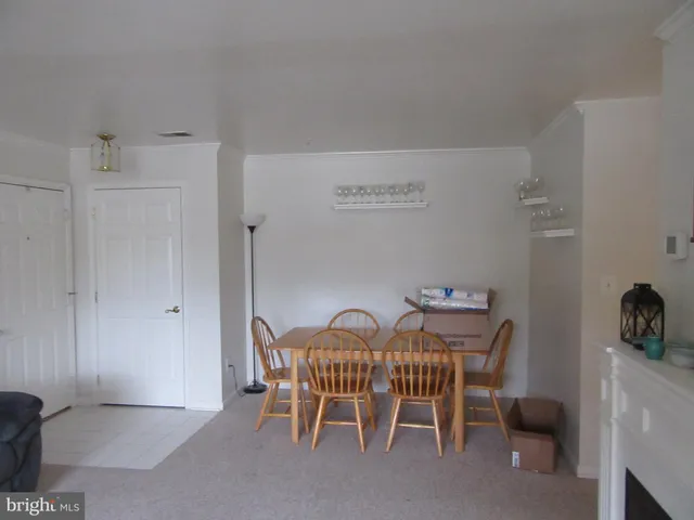 $2,000 | 11006 Koman Circle, Unit 104, Manassas, VA 20109