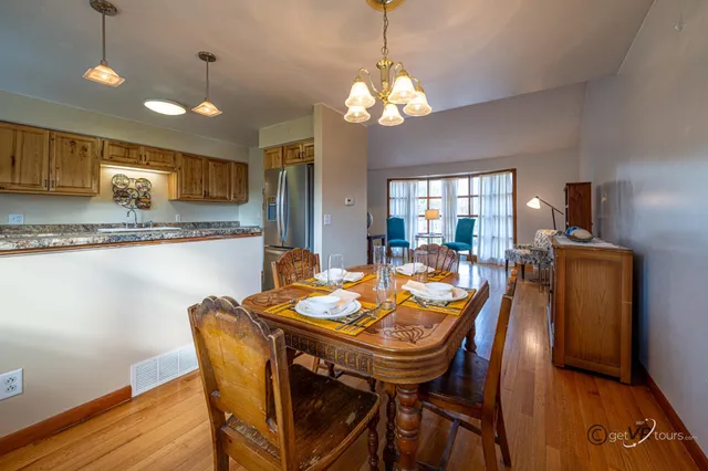 $179,000 | 1010 Ridge Street, Galena, IL 61036