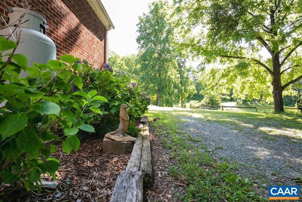 5250 3 Notch Road Louisa, VA 23093 - Photo 32 of 36