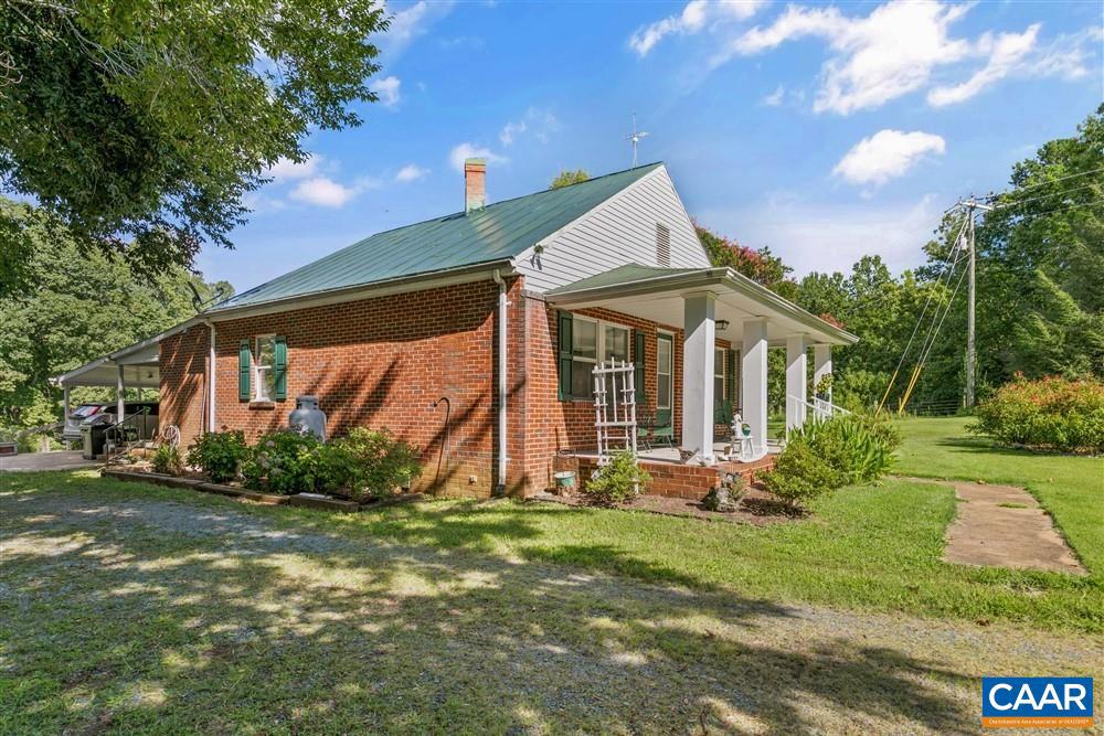 5250 3 Notch Road Louisa, VA 23093 - Photo 4 of 36