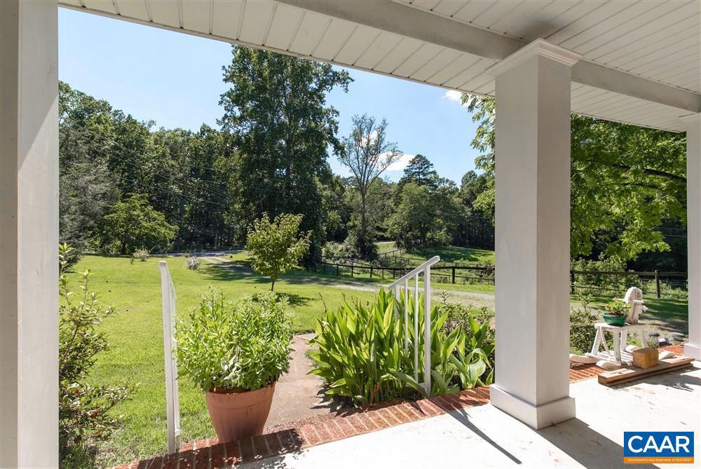5250 3 Notch Road Louisa, VA 23093 - Photo 5 of 36
