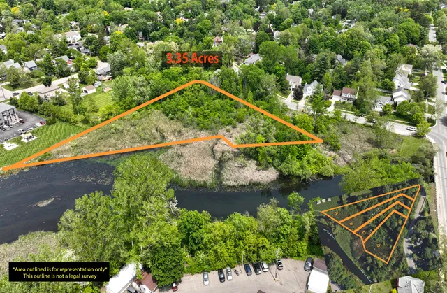 $295,000 | 130 River Drive, Unit ABD, Milford, MI 48381