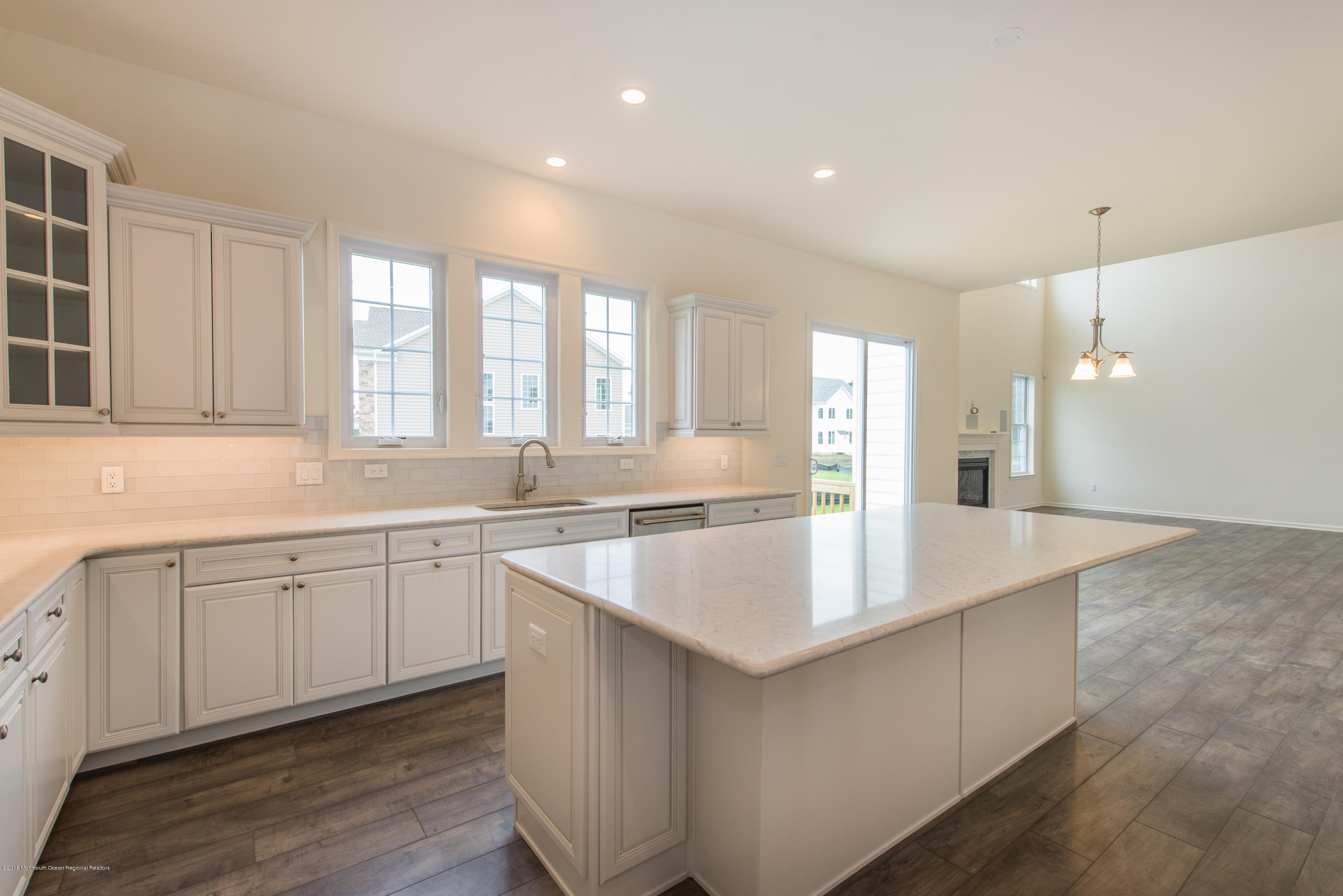 2 Runyon Road Middletown, NJ 07748 - Photo 14 of 31 Kitchen/Dining Area/Great Room