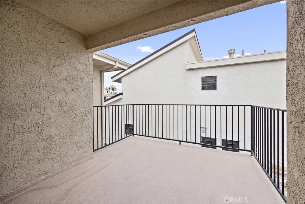 114 10th Street, Unit C Huntington Beach, CA 92648 - Photo 10 of 21 a view of a balcony