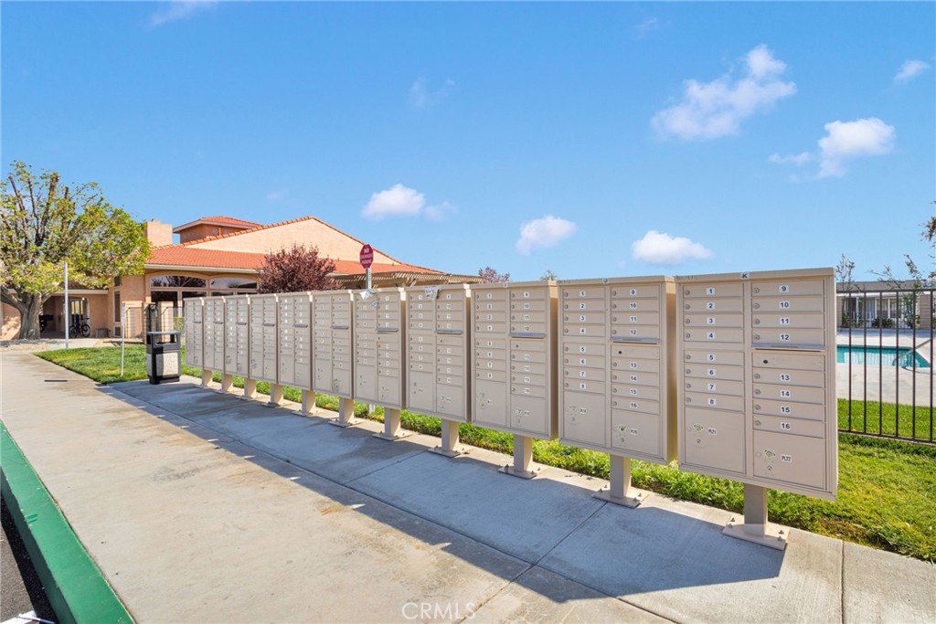 20843 Waalew Road, Unit C6 Apple Valley, CA 92307 - Photo 36 of 39