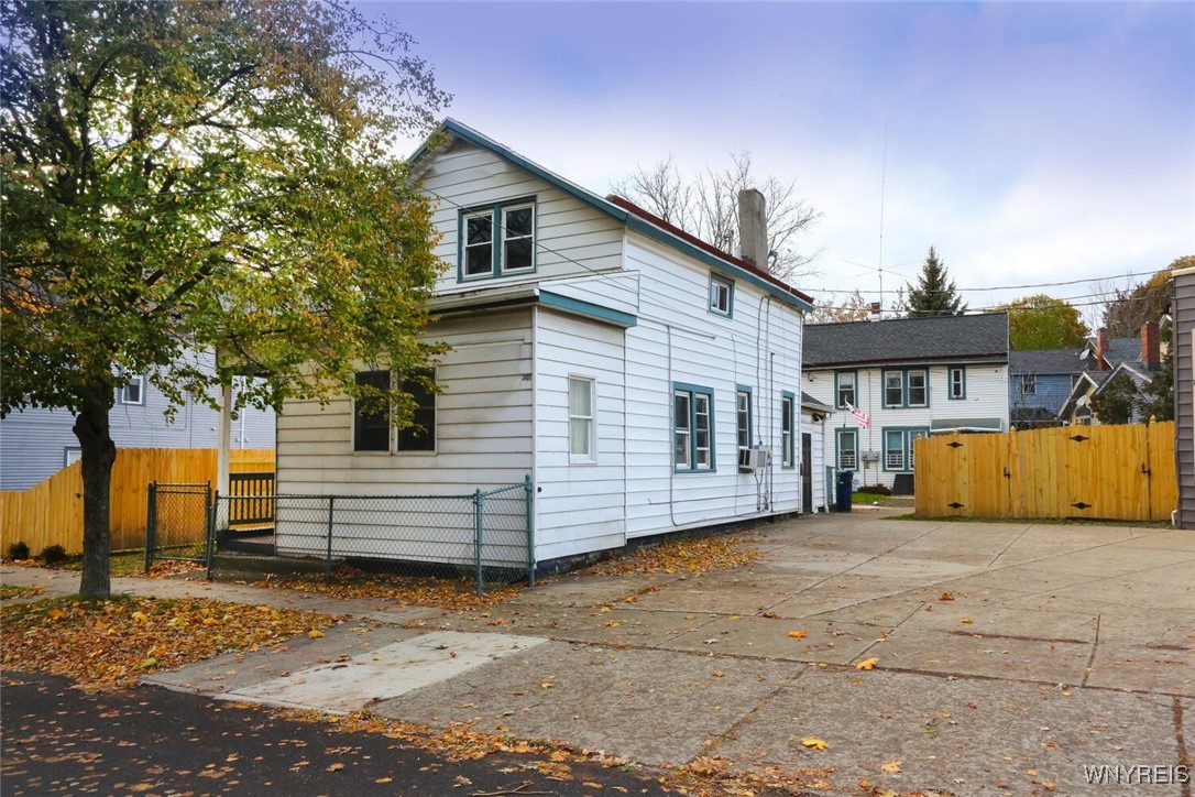 348 Virginia Street Buffalo, NY 14201 - Photo 5 of 50 348 Virginia