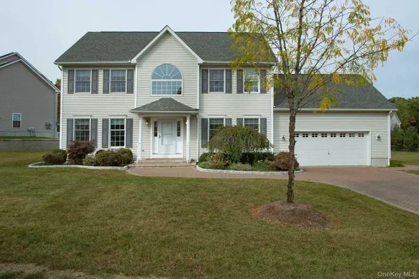 $549,000 | 6 Jamil Court, Poughkeepsie, NY 12603