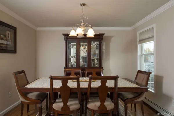 $549,000 | 6 Jamil Court, Poughkeepsie, NY 12603