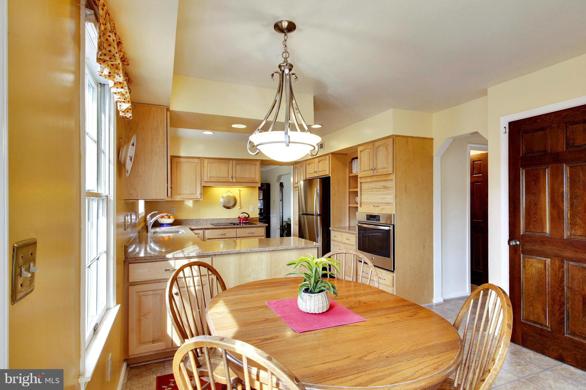 3508 Briars Road Brookeville, MD 20833 - Photo 4 of 24 Kitchen