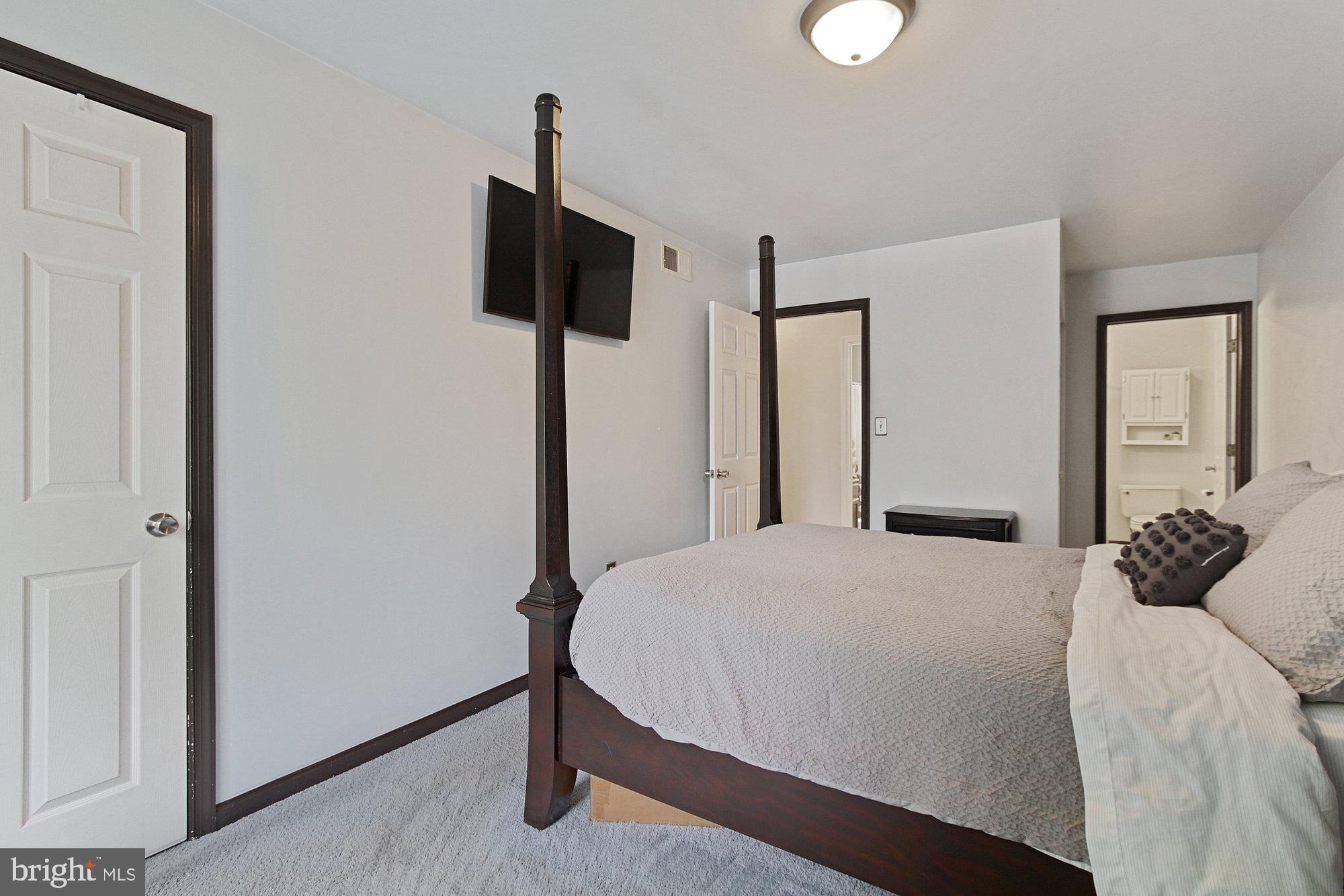 2812 Robin Road York, PA 17404 - Photo 23 of 28 Gallery Image 23