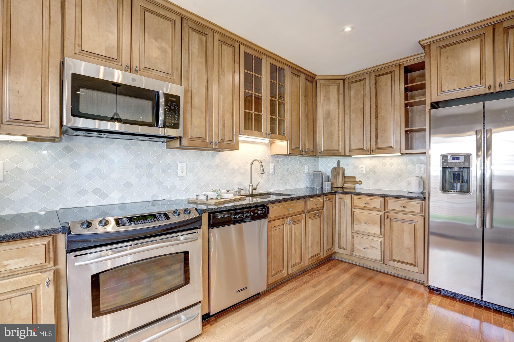 5015 Rodman Road Bethesda, MD 20816 - Photo 16 of 55 Gallery Image 16