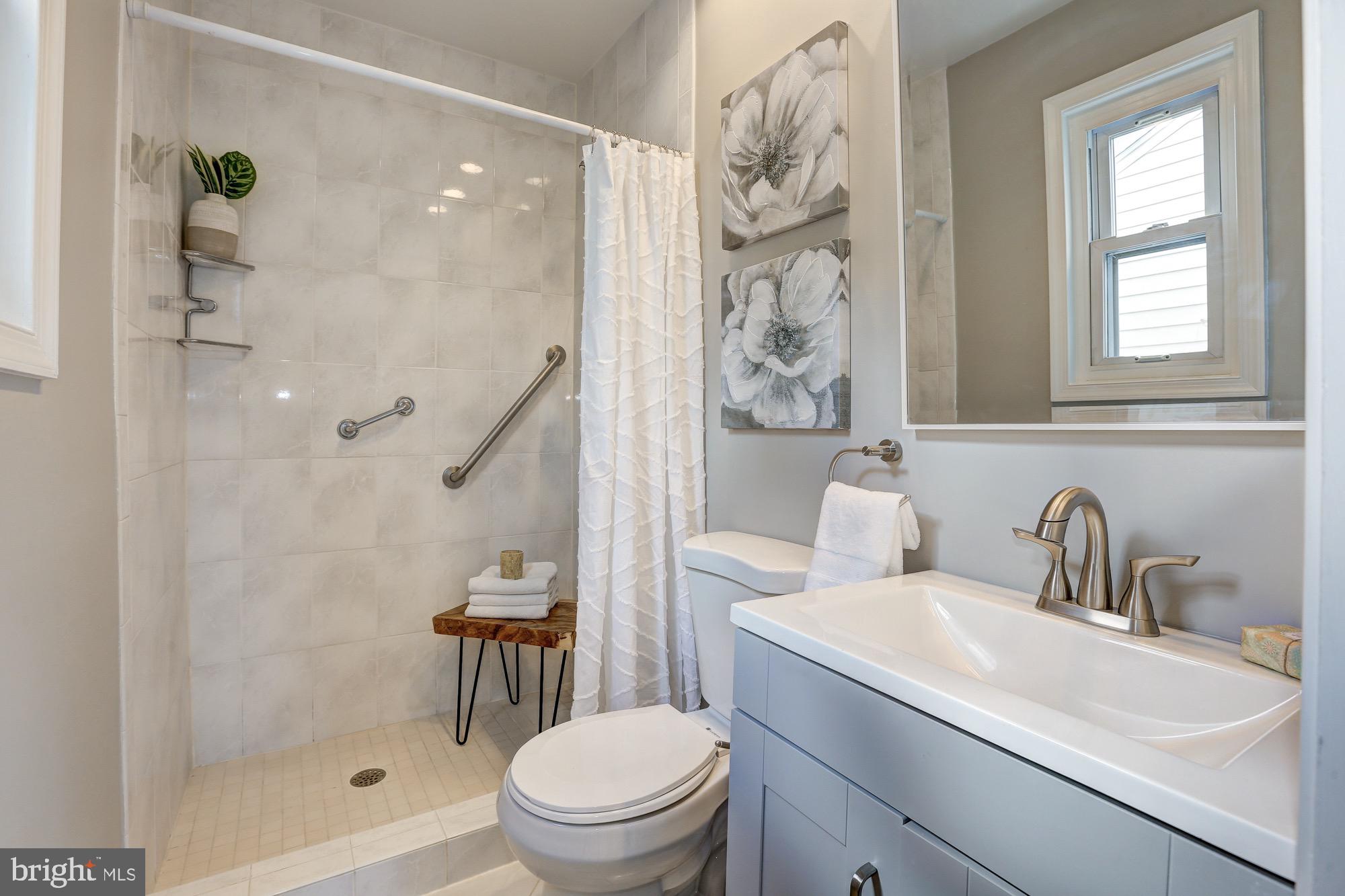 5015 Rodman Road Bethesda, MD 20816 - Photo 27 of 55 Gallery Image 27