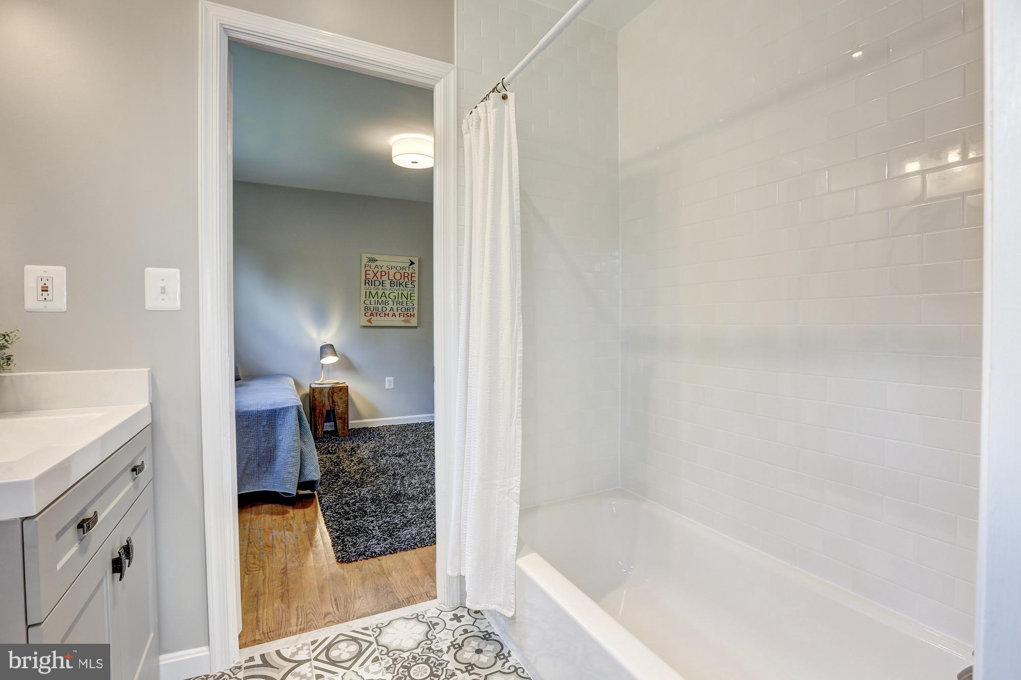 5015 Rodman Road Bethesda, MD 20816 - Photo 35 of 55 Gallery Image 35