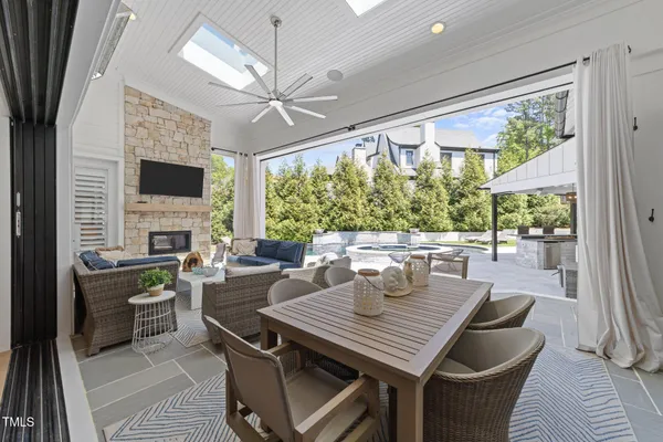 $3,399,000 | 1208 Hunting Ridge Road, Raleigh, NC 27615