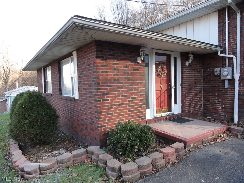 397 Fairview Road Chester, WV 26034 - Photo 3 of 27
