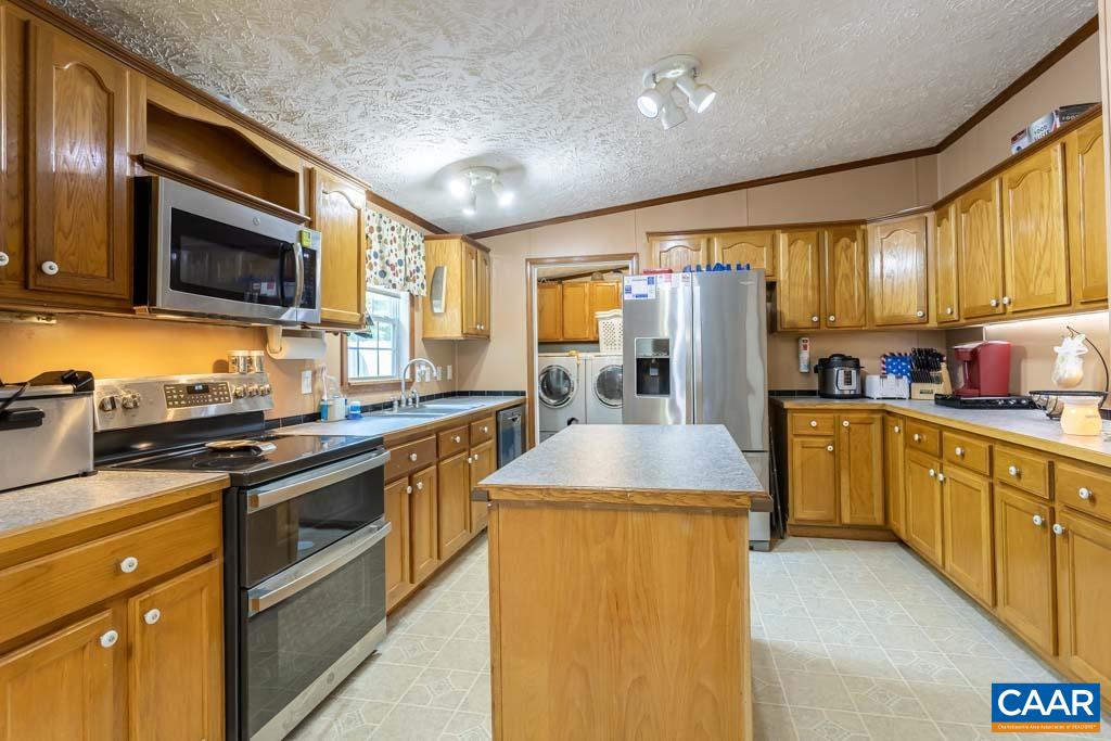 176 Alpha Road Dillwyn, VA 23936 - Photo 3 of 35 Gallery Image 3