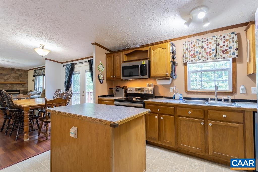 176 Alpha Road Dillwyn, VA 23936 - Photo 4 of 35 Gallery Image 4