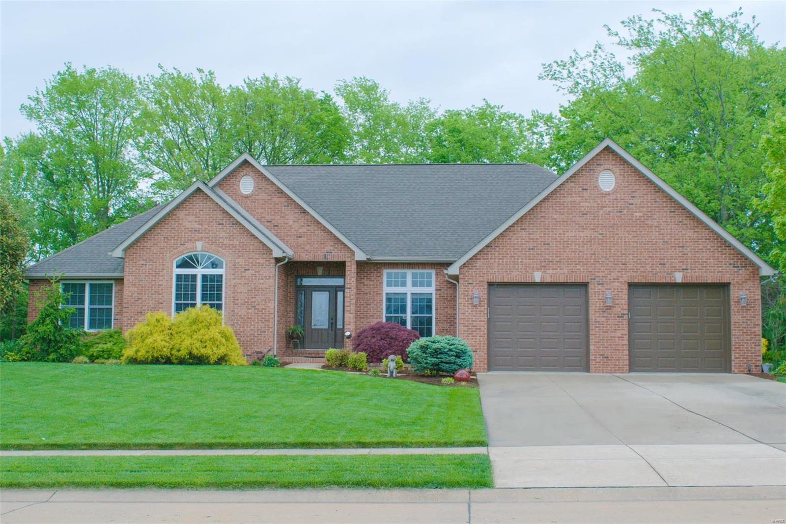 1624 Timber Ridge Columbia, IL 62236 - Photo 1 of 75 Gallery Image 1