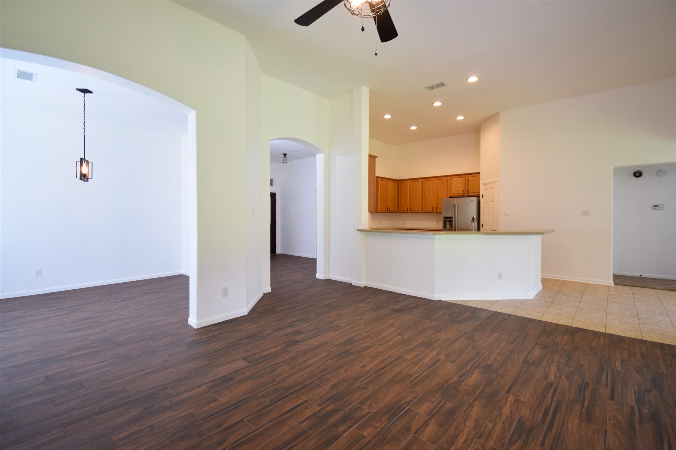 34 South Rambling Ridge Place Conroe, TX 77385 - Photo 14 of 50