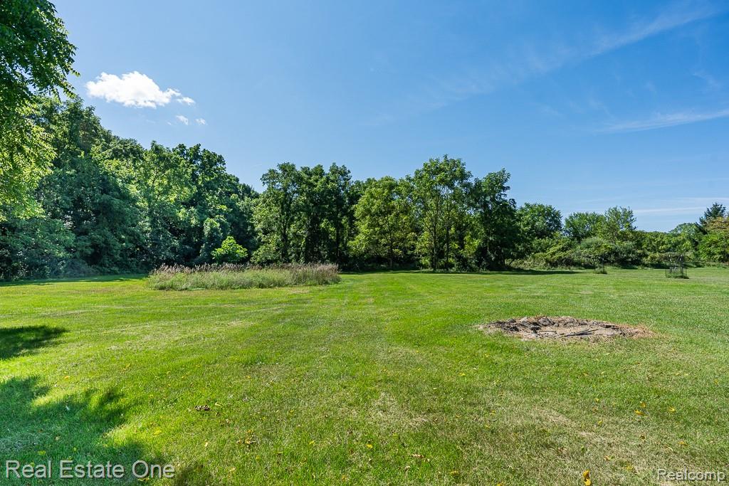 1480 East Hamlin Road Rochester Hills, MI 48307 - Photo 4 of 50