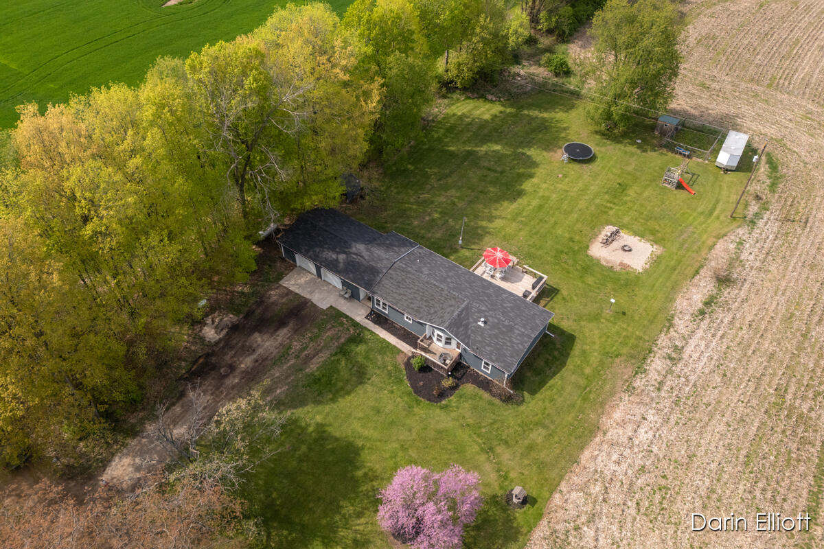 3616 Dake Road Ionia, MI 48846 - Photo 6 of 35 IMG_1021