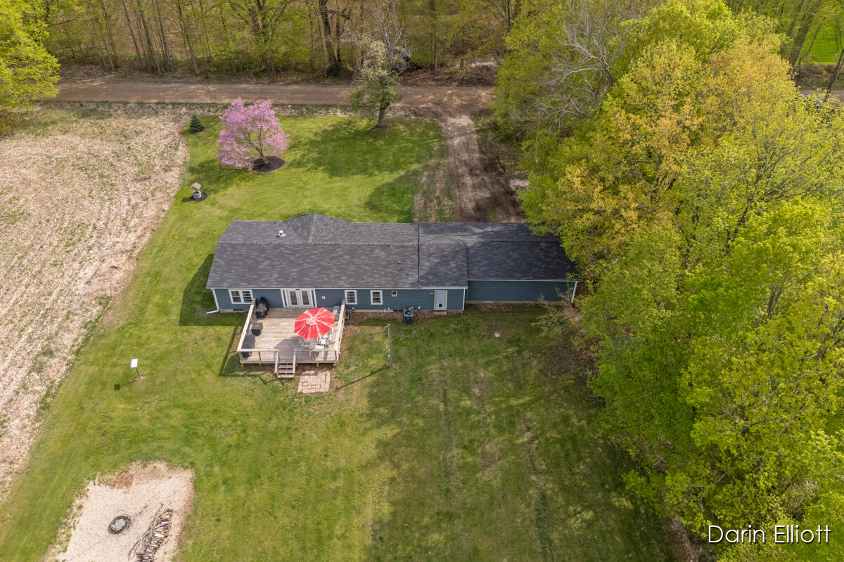3616 Dake Road Ionia, MI 48846 - Photo 7 of 35 IMG_1023