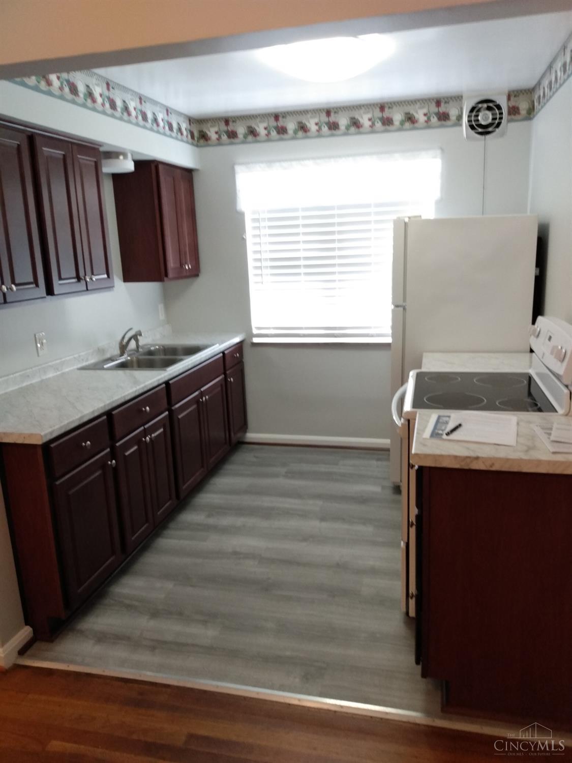 3470 Brotherton Road Cincinnati, OH 45209 - Photo 23 of 42