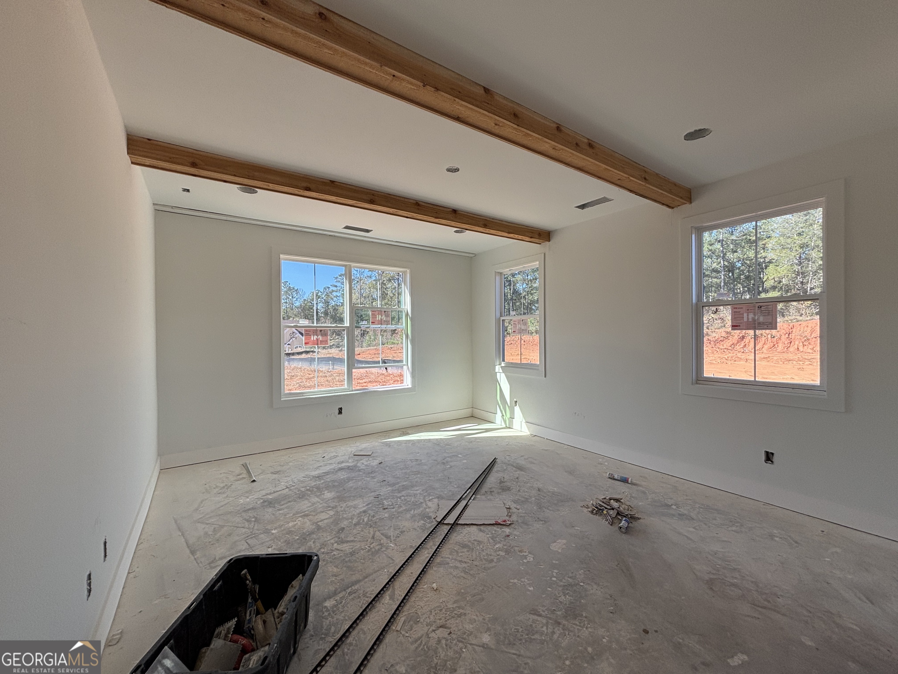 312 Clover Pass Forsyth, GA 31029 - Photo 5 of 22 a view of room and window