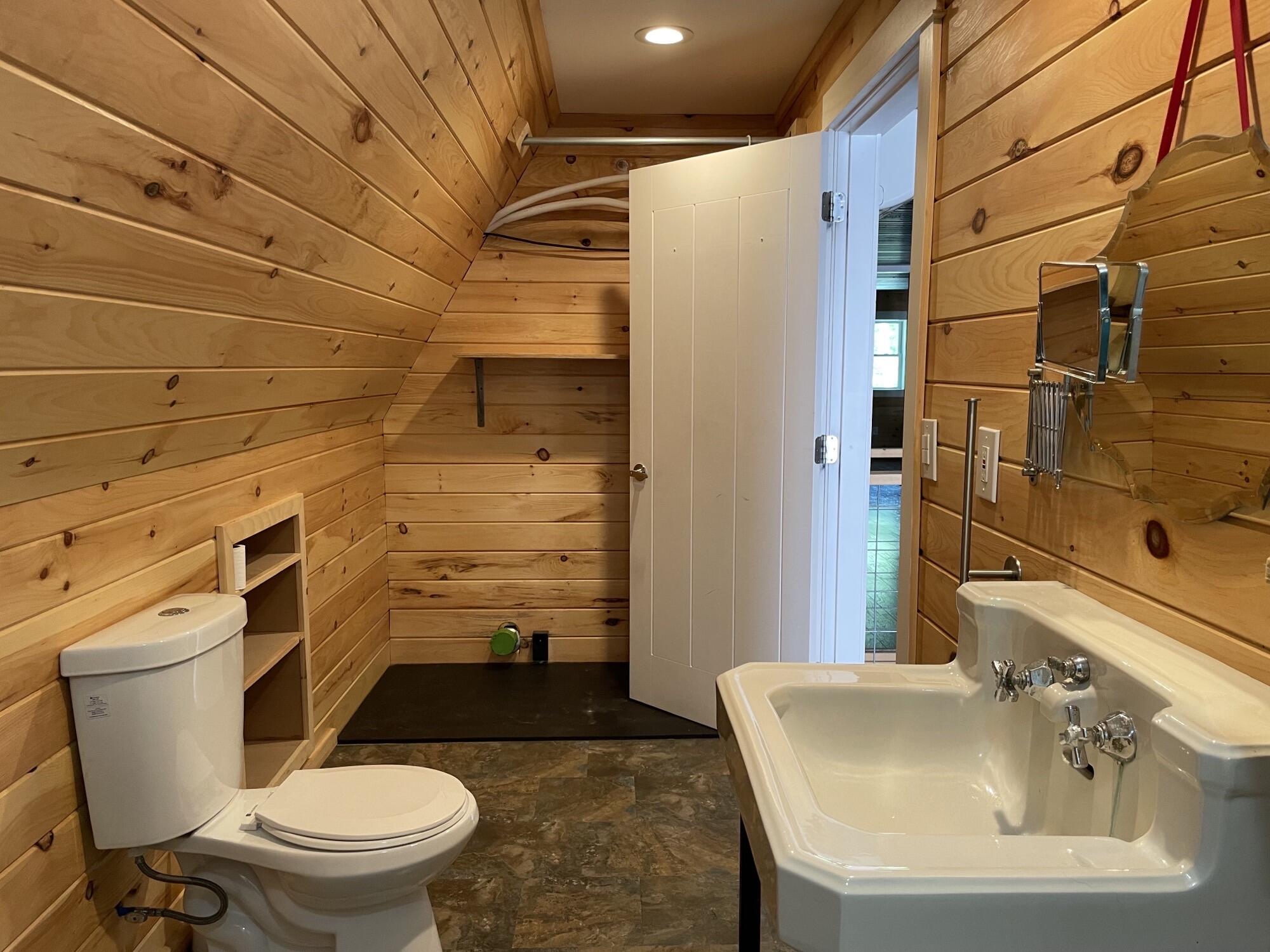 3579 Middle Road Sidney, ME 04330 - Photo 19 of 41 In-law second floor bath