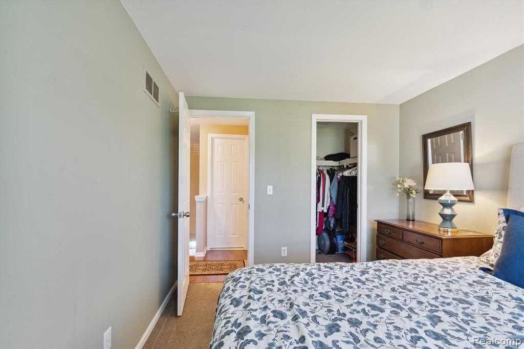 2233 Brookhaven Road Canton, MI 48188 - Photo 24 of 40