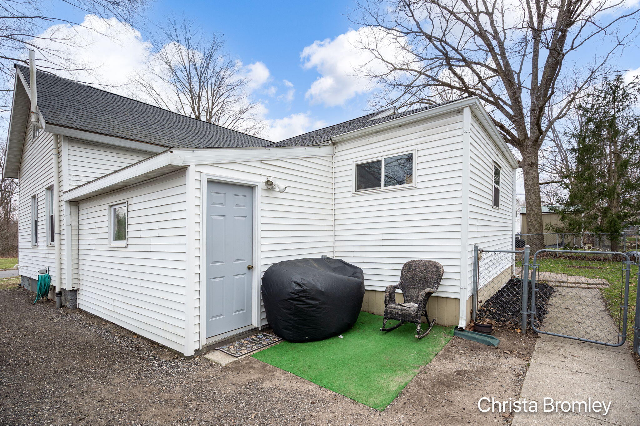 517 Front Street Lowell, MI 49331 - Photo 18 of 24 3-web-or-mls-517 Front St-3