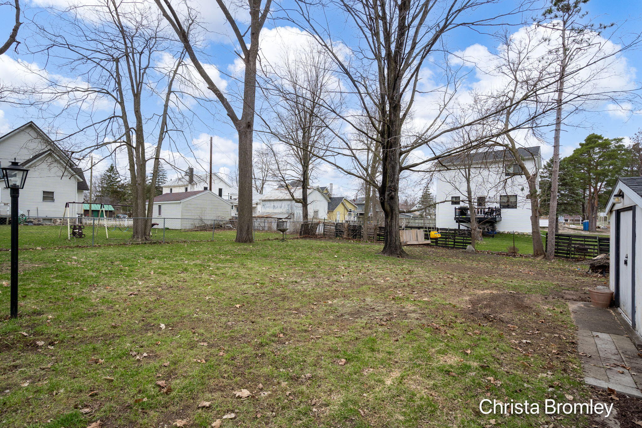 517 Front Street Lowell, MI 49331 - Photo 24 of 24 9-web-or-mls-517 Front St-9