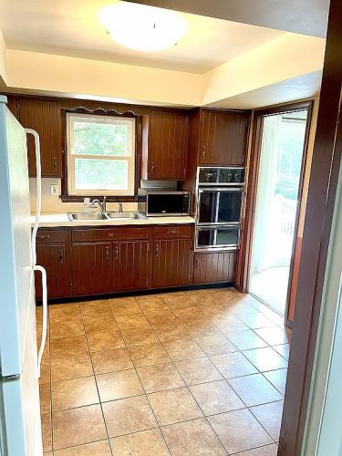 444 Biscayne Road Lancaster, PA 17601 - Photo 6 of 37