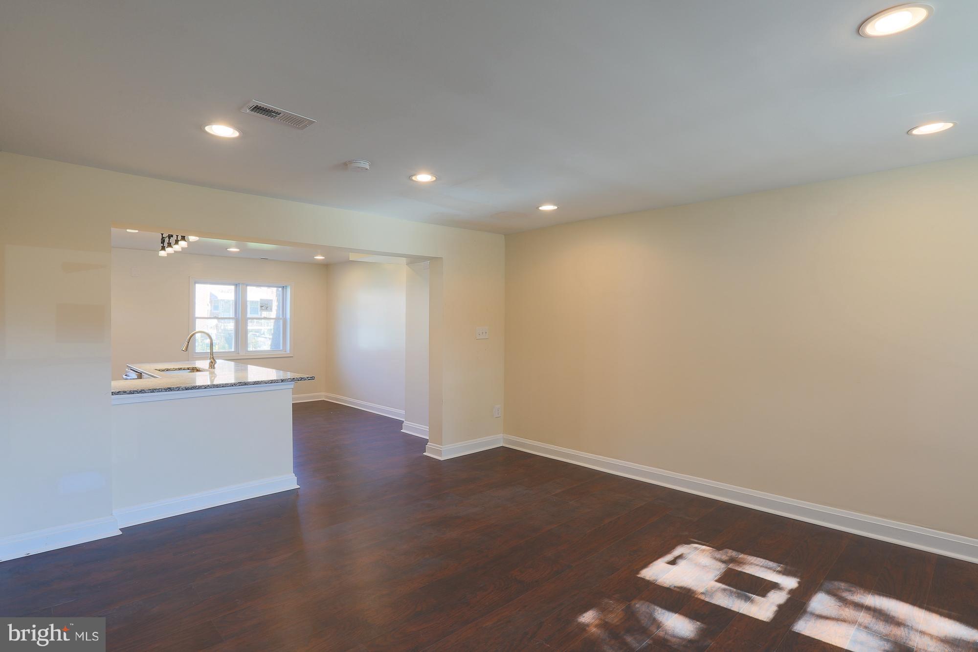 1219 Wicklow Road Baltimore, MD 21229 - Photo 17 of 30 Interior (General)