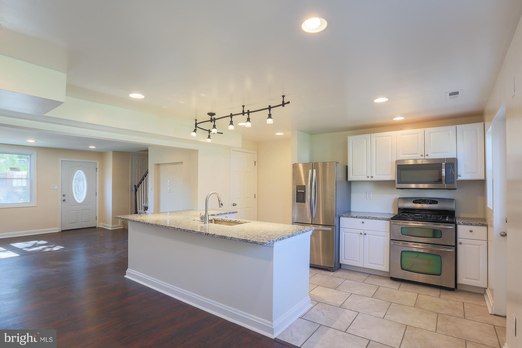 1219 Wicklow Road Baltimore, MD 21229 - Photo 9 of 30 Kitchen