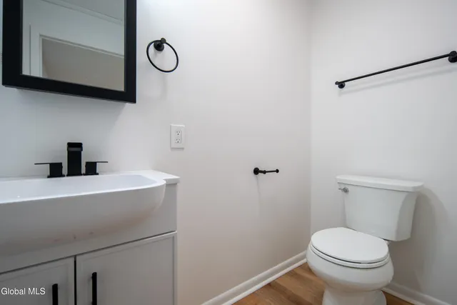 $269,900 | 644 Delaware Avenue, Bethlehem, NY 12054