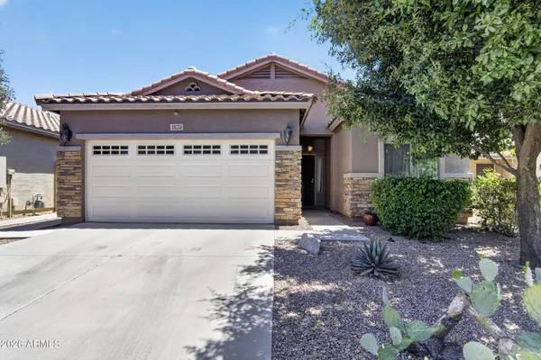$1,600 | 19735 North Locke Court, Maricopa, AZ 85138