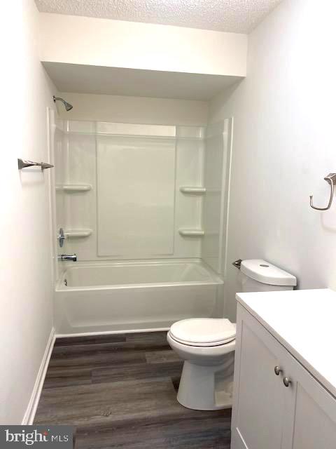 17 Pickwick Place, Unit 17 Sewell, NJ 08080 - Photo 19 of 26 Primary bathroom, remodeled