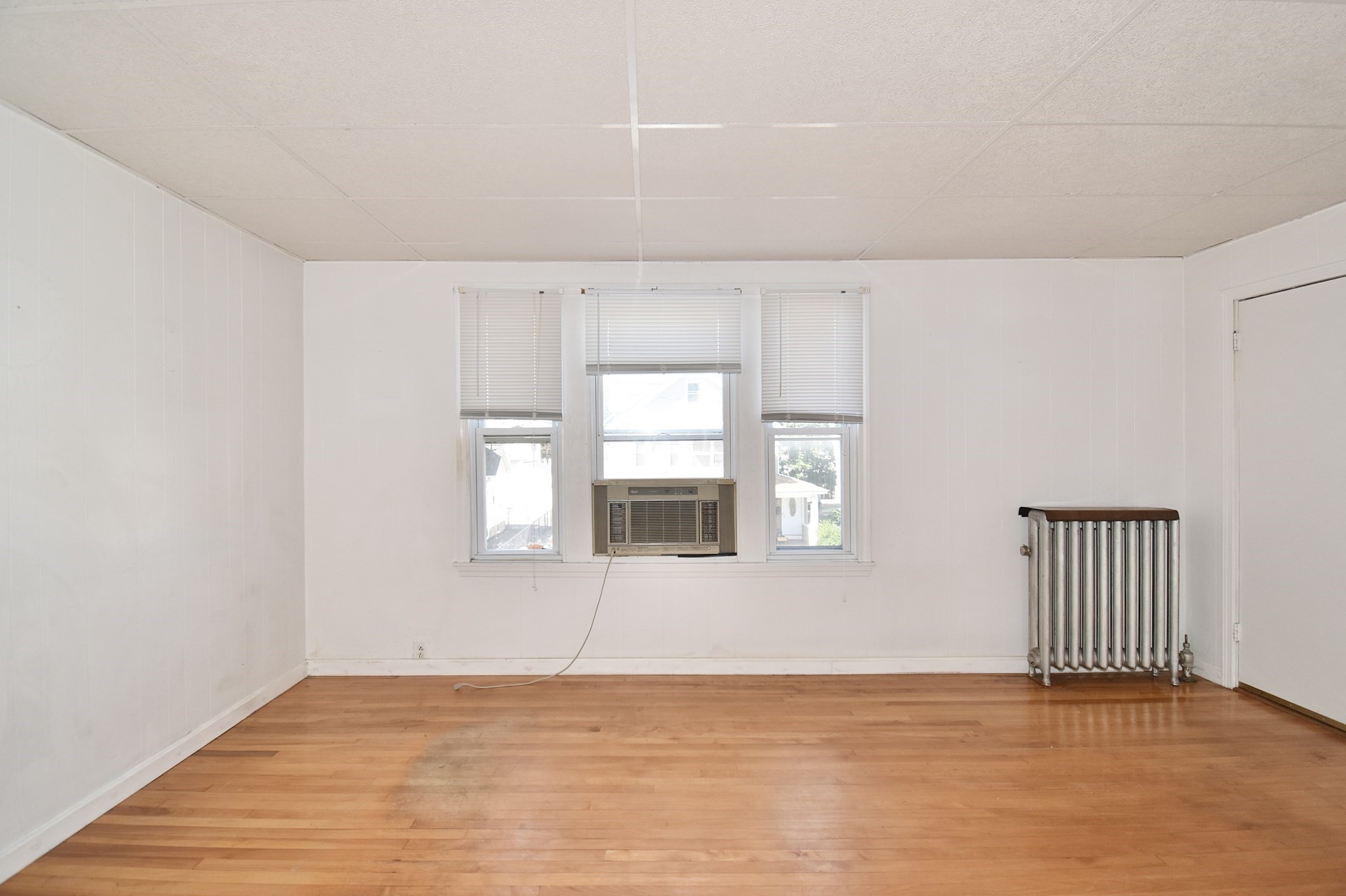 43-45 Gold Street Springfield, MA 01107 - Photo 10 of 24 Gallery Image 10